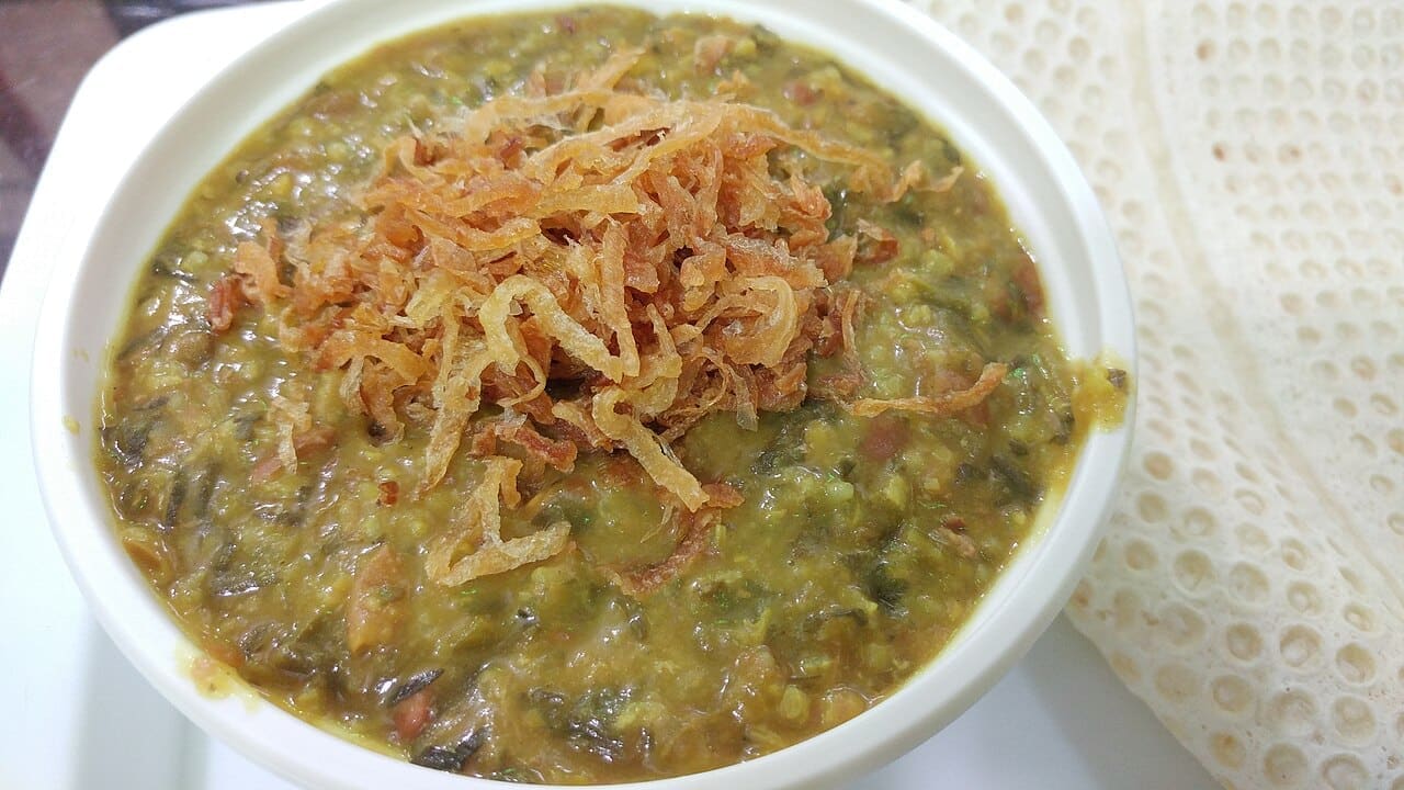 آش رشتهٔ گیاهی