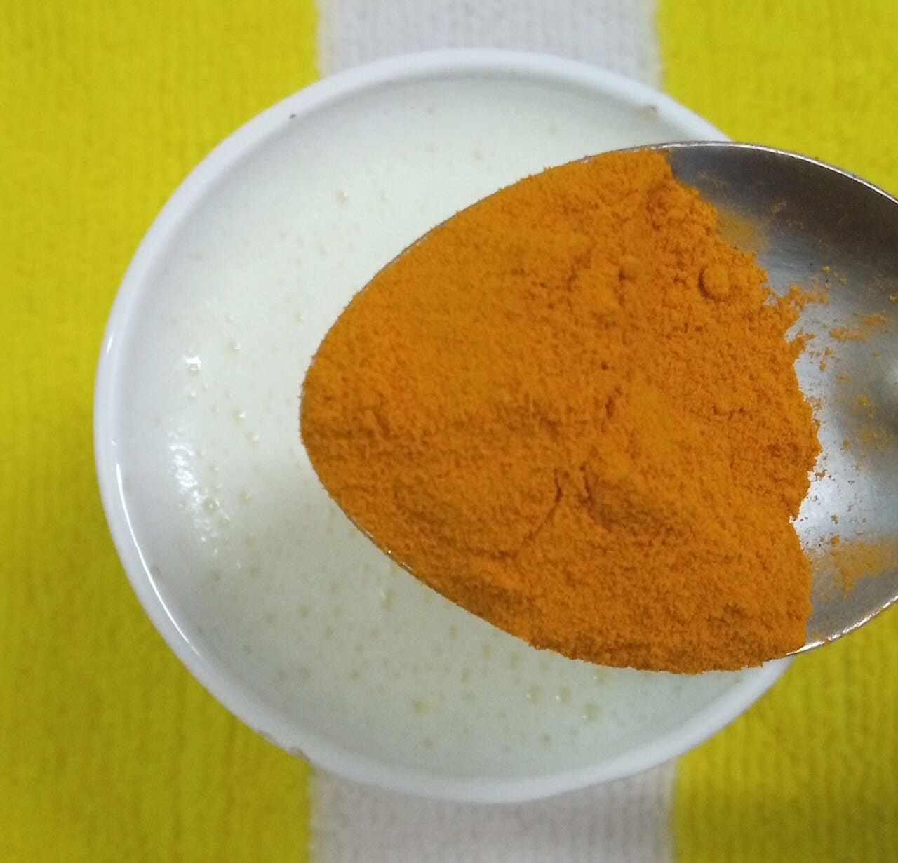 شیر طلایی (Golden Milk)